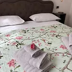 Casa Chiara Апартаменты Манделло-дель-Ларио